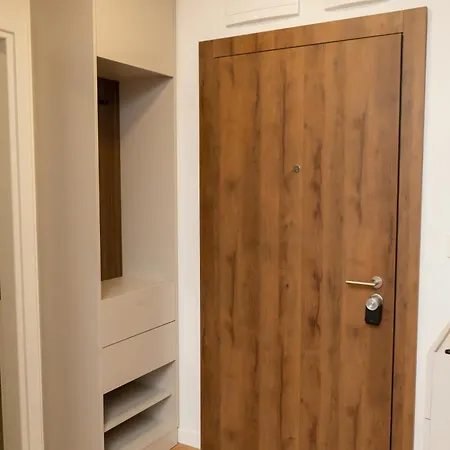 Skyline Free Parking * Novi Sad