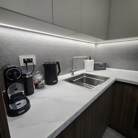 Skyline Free Parking Apartamento Novi Sad