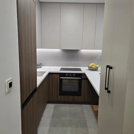 Skyline Free Parking