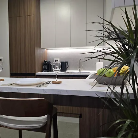 Skyline Free Parking *