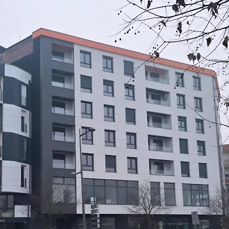 Skyline Free Parking * Novi Sad