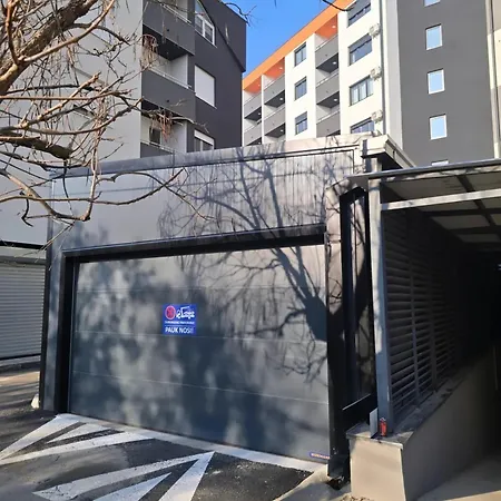 Skyline Free Parking *