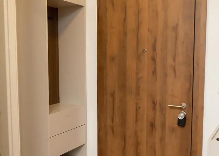 Skyline Free Parking * 노비사드