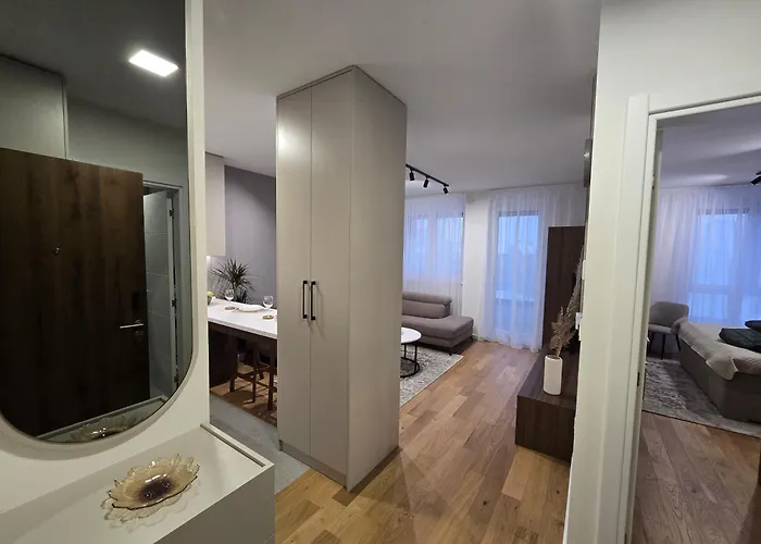 Skyline Free Parking 아파트