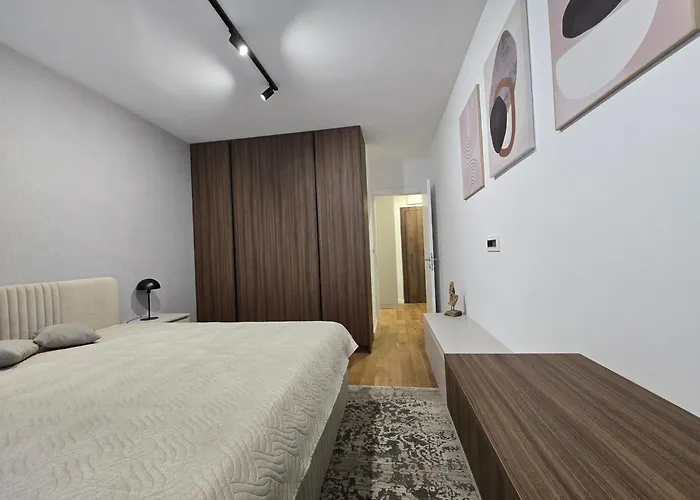 Skyline Free Parking 아파트 *