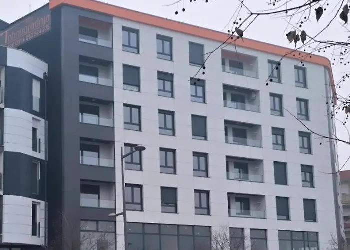 Skyline Free Parking * 노비사드