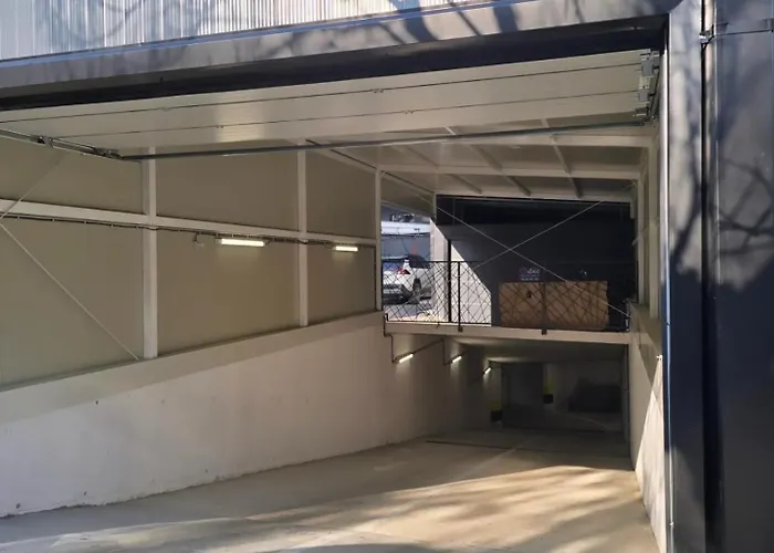 Skyline Free Parking